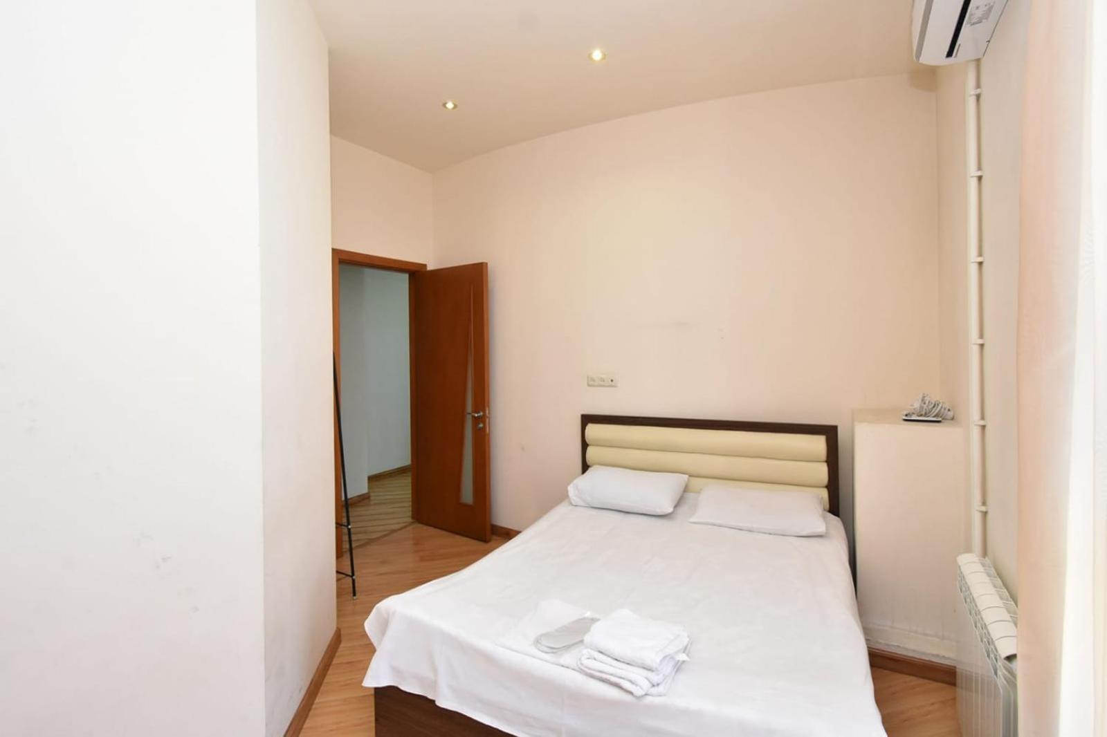 Rent On Avag Petrosyan Street Apartment Yerevan
